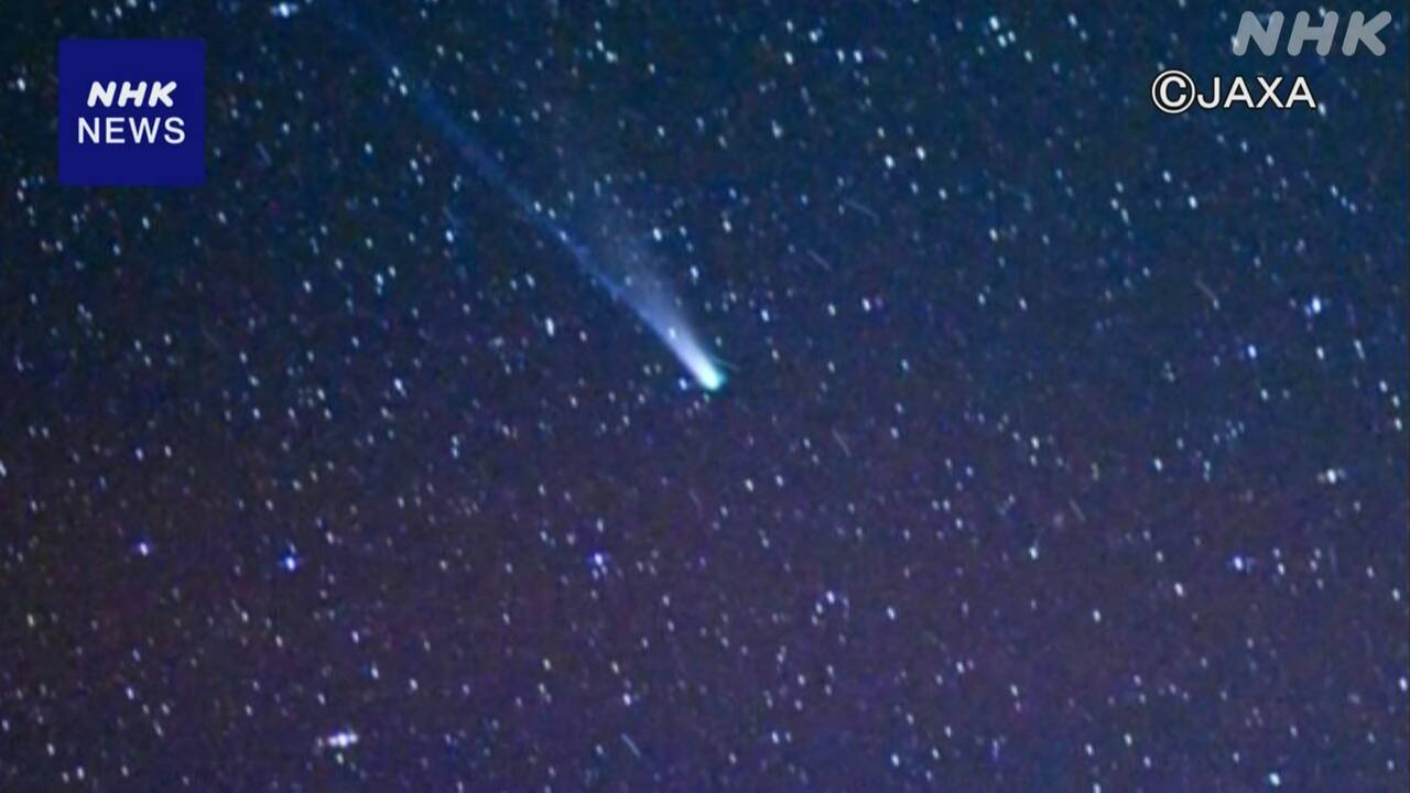 Lemon's comet may be visible in the evening western low sky.