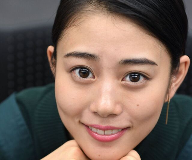 One month after announcing the birth of her baby, Mitsuki Takahata's recent photo of herself "as a mother" was greeted with the following comments: "Too amazing" and "I hope you are not overworking yourself..." "I just had a baby.