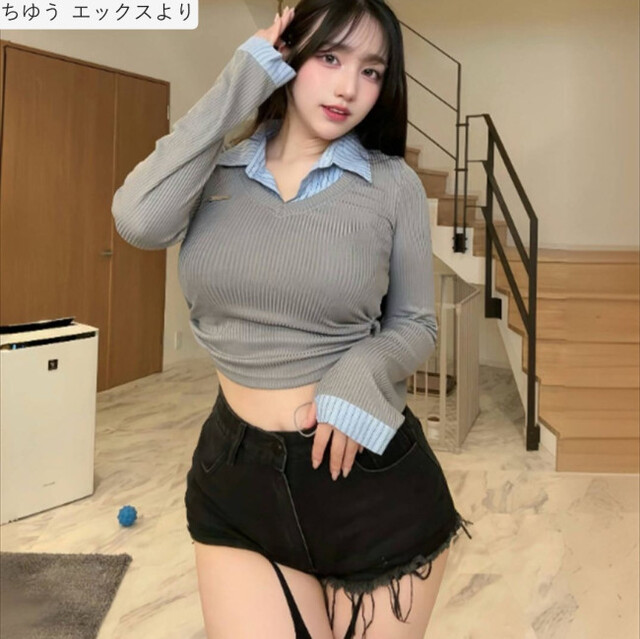 A 165cm beauty with 5 million followers, whose outstanding proportions "make people look at me five times on the street.