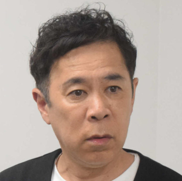 Ninety-nine's Takashi Okamura did not touch on Hikaru's comments about him not being popular lately and not being good at talking during the program.
