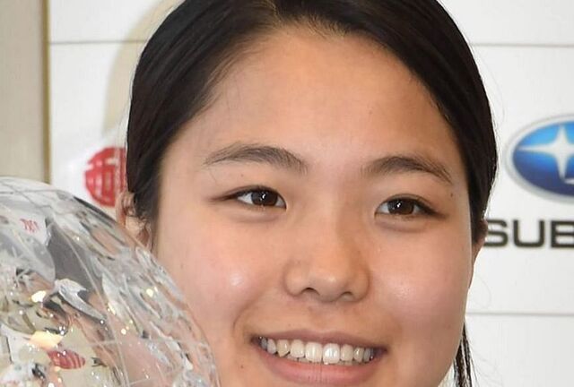 "Huh? What's wrong!?" "You look completely different from the face I know..." The drastic change in aura of Sara Takanashi has caused a stir, with comments like "You've changed too much since I last saw you," "Is she already 29?" and "So glamorous."