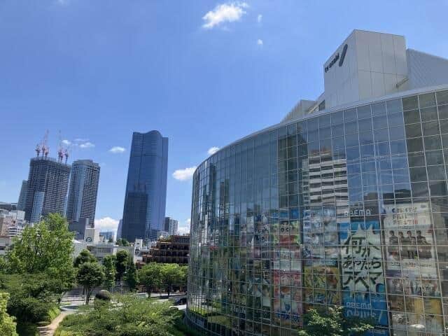 テレ朝、鈴木紗理奈事務所と「誠意をもってやりとり」明かすあのちゃんが番組で「嫌い」名指し放送、「配慮が足りず」