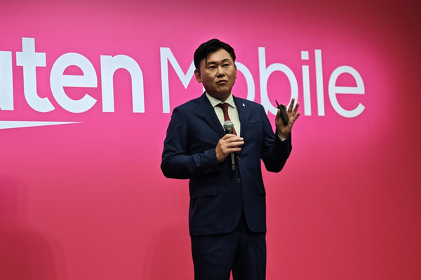 For Rakuten Mobile, is povo a 'poison apple' and what will happen after the roaming ends?
