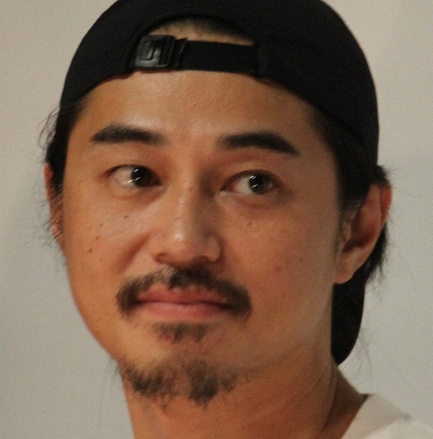 東出昌大から突然の“お知らせ”「音信不通になります。それでは皆さまお元気で!」