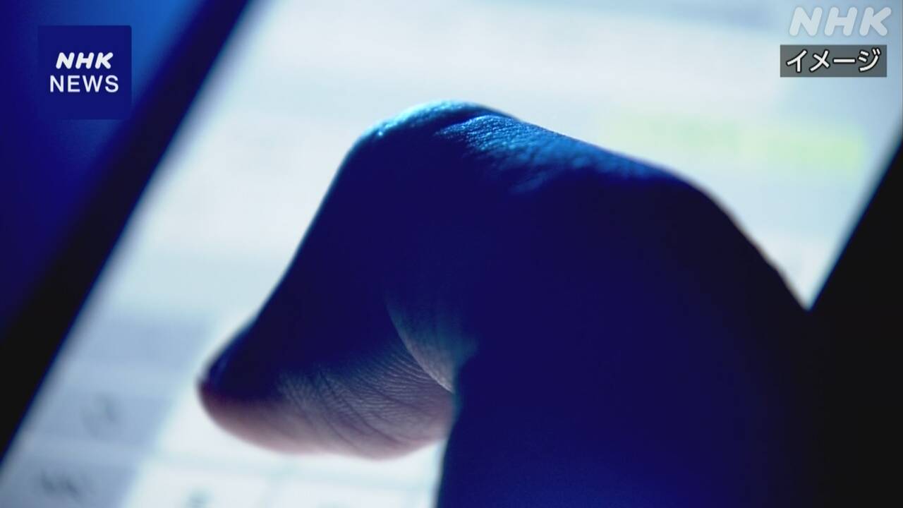 The police talk at schools to prevent young people from committing 'Tokuryu' crimes.