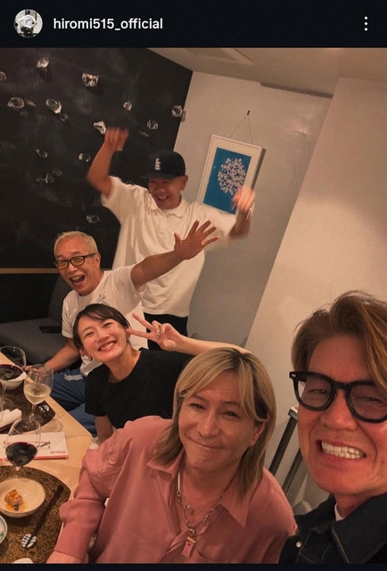 Hiromi's luxurious dinner party shot is making headlines! "Amazing members" and his wife, Iyo Matsumoto, also commented, "Nice!"