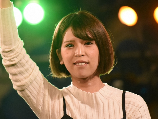 Anri Sakaguchi shocked everyone by revealing her weight: "94.2kg" and said, "I've been binge eating... I'm almost at 100 kilograms."