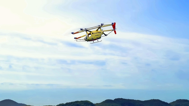 Flying car development machine achieves stable flight at 100 kilometers per hour.