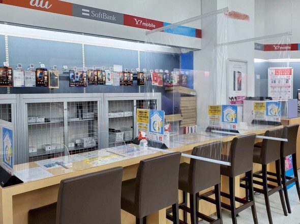 Are the measures being considered by the Ministry of Internal Affairs and Communications sufficient to address the "short-term cancellations" and "hopping" of mobile phone lines by resellers? Opinions from store employees.