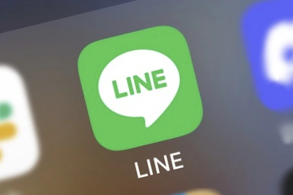 LINE's new feature "Premium Block" has mixed opinions: "It's super useful" and "Could it be used for evidence destruction?"
