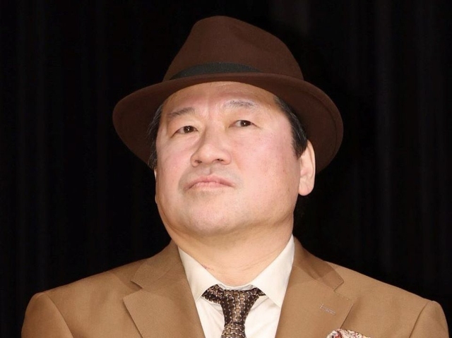 About 7 hours after the 'last post'... Jiro Sato reposts, 'I know this is really embarrassing and uncool, but I'm prepared for criticism.'