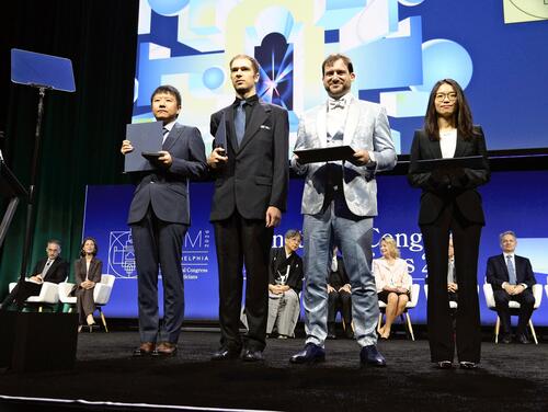 Four recipients of the 'Fields Medal,' including two Chinese individuals, have been selected... This is the first time that someone from mainland China has received this Nobel Prize of mathematics.