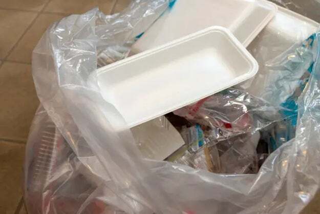 Don't throw away with contents inside! A warning about dangerous plastic waste has caused a stir on social media with comments like "It's a weapon of madness," "It might explode...," and "Scary!".