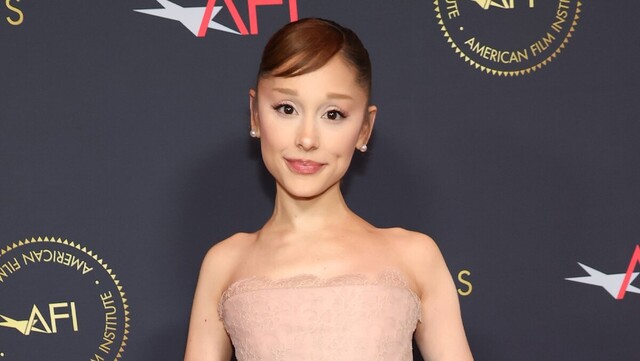 Ariana Grande to Take Break from Activities After Tour, Withdraws from Stage Play Amid 'Endless Criticism'
