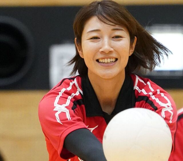 「誰か分からなかった」アイドルと電撃婚から1年半...狩野舞子さん〝変貌ぶり〟に「こんなに変われるものなの!?」「もう少し丈を考えようか」「推せる」の声