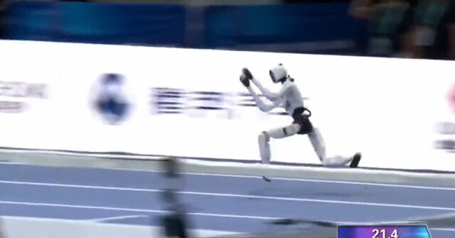 ‘Just like an Abnormal Titan’ — a certain humanoid robot’s explosive running form becomes a hot topic after winning the 400m race at China’s robot games