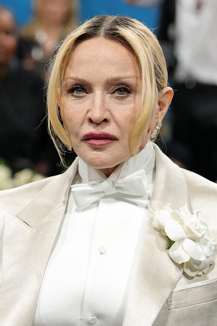 Madonna, 68, shocks SNS with her dramatically changed face again: "Looks 28," "Did she get a whole face transplant?" - latest unrecognizable visuals cause uproar
