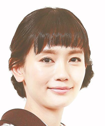 Why do people like Yuri Nakamura and Ryuichi Sakamoto die from rectal cancer, for which screening methods are established? What are its pitfalls?