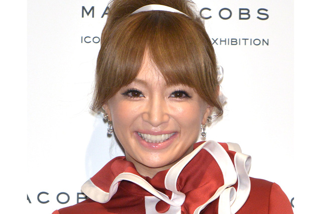 "Different from the Ayu in my memory..." Ayumi Hamasaki (47) sings on terrestrial TV for the first time in a while on NTV's 'Uta no Kanshasai'! Latest photo draws surprised and admiring voices: "Changing her look every time is so Ayu"