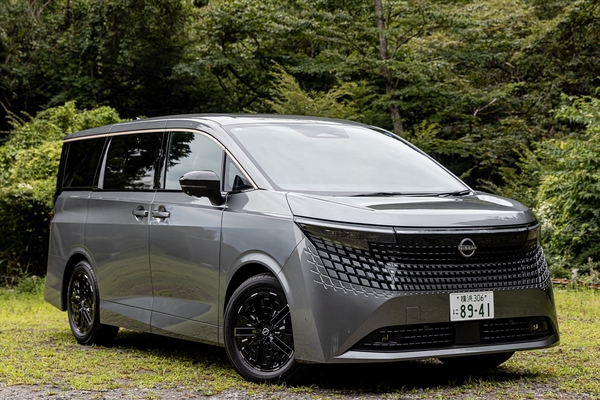 [Defeating Alphard] Has the new Elgrand surpassed the king!? The reason its car tax is also cheap and its 'driving' is on another dimension
