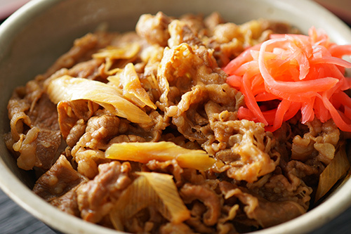 "I don't want to stop going to beef bowl restaurants!" Yet a 40-year-old man succeeded in improving his blood pressure... What are the key points of salt reduction?