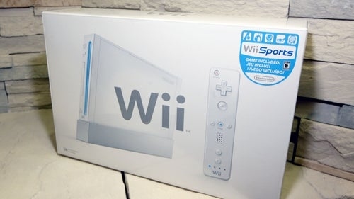 6年間電源オンだった任天堂ゲーム機を実家で発見⇨何食わぬ顔で起動し「さすが」「耐久力異常」の声