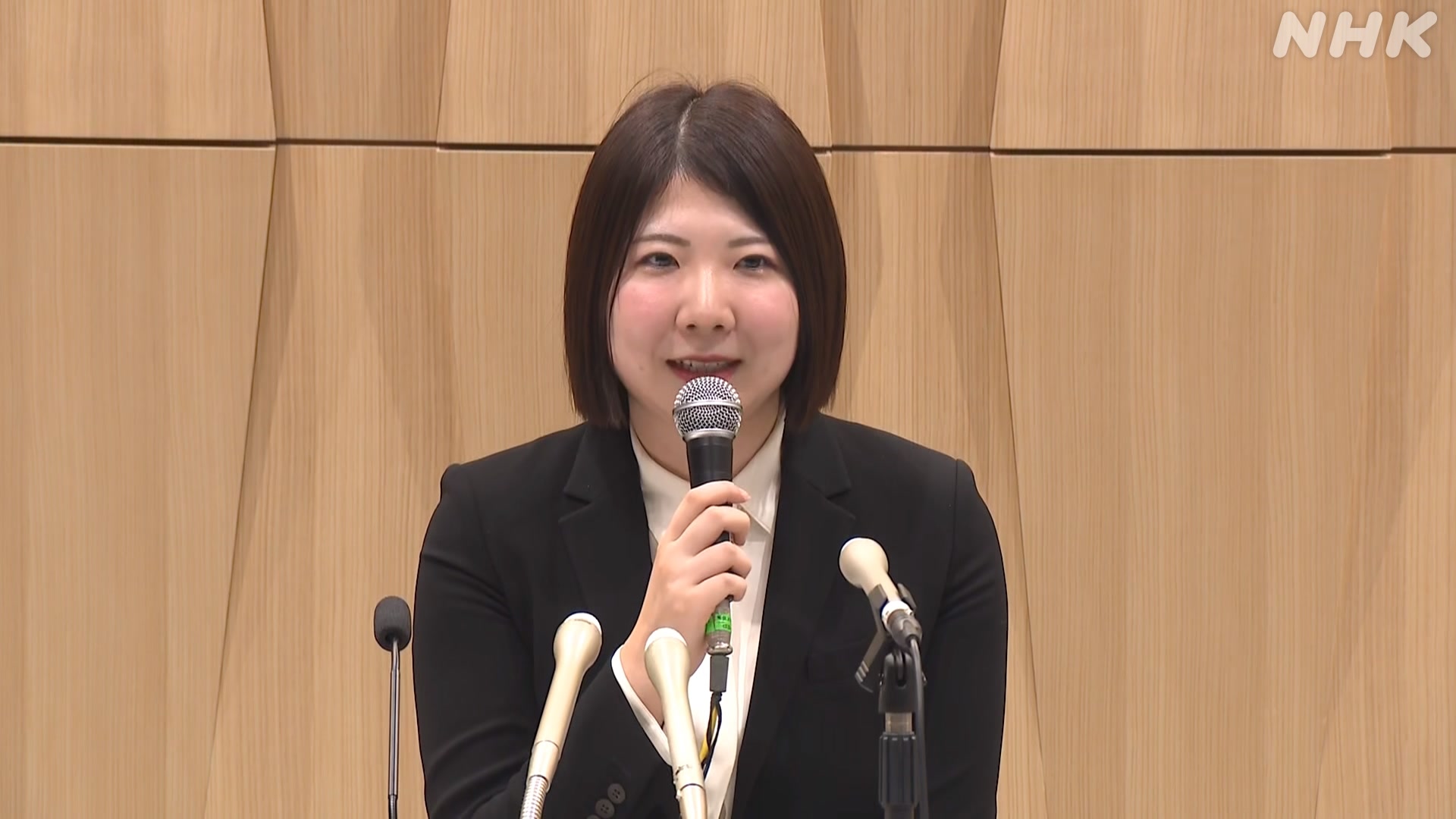 First Woman to Become a Professional Shogi Player